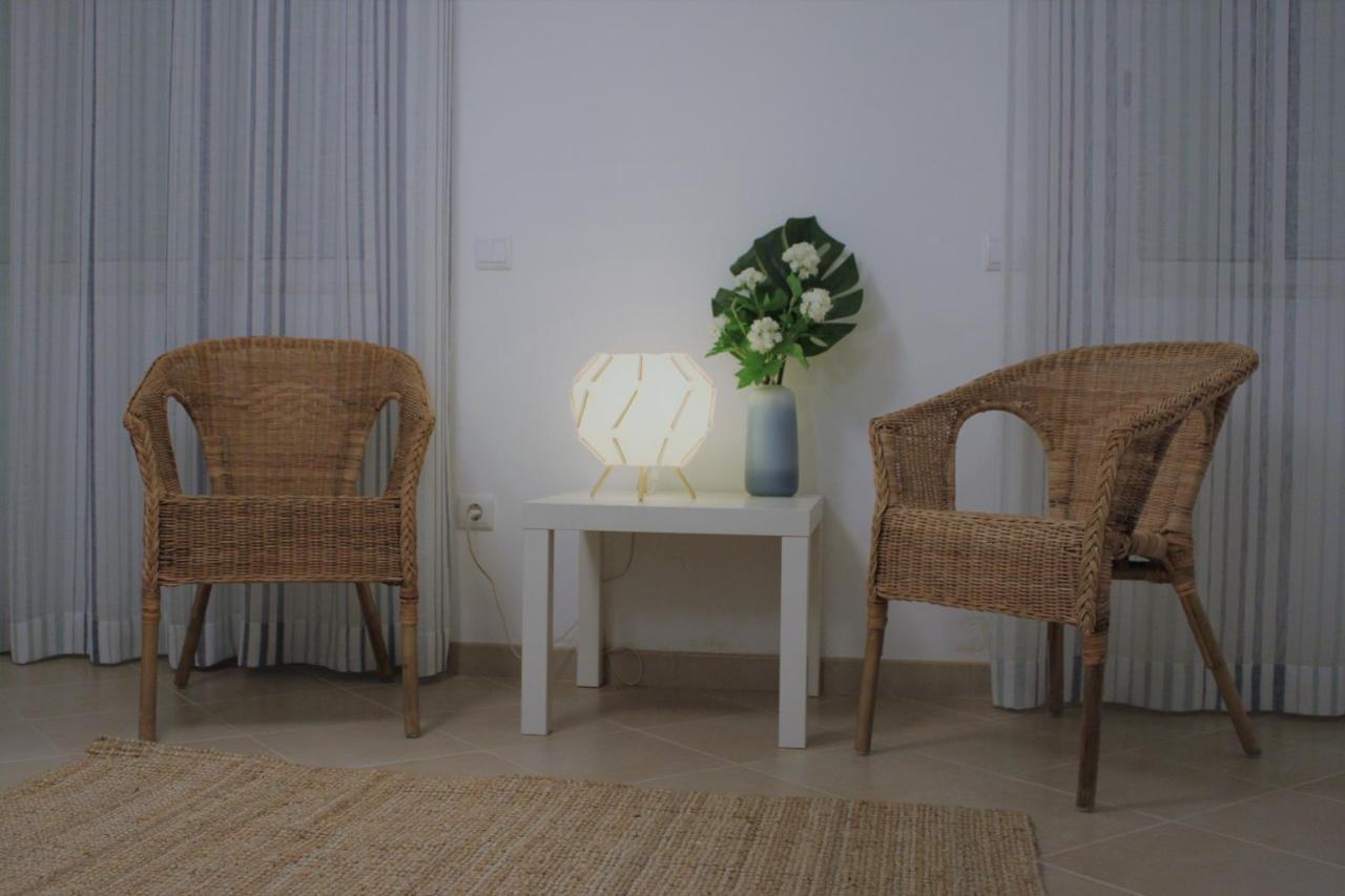 Ferienwohnung Casa Camoes, Near Airport, 4Km Faro Beach Exterior foto