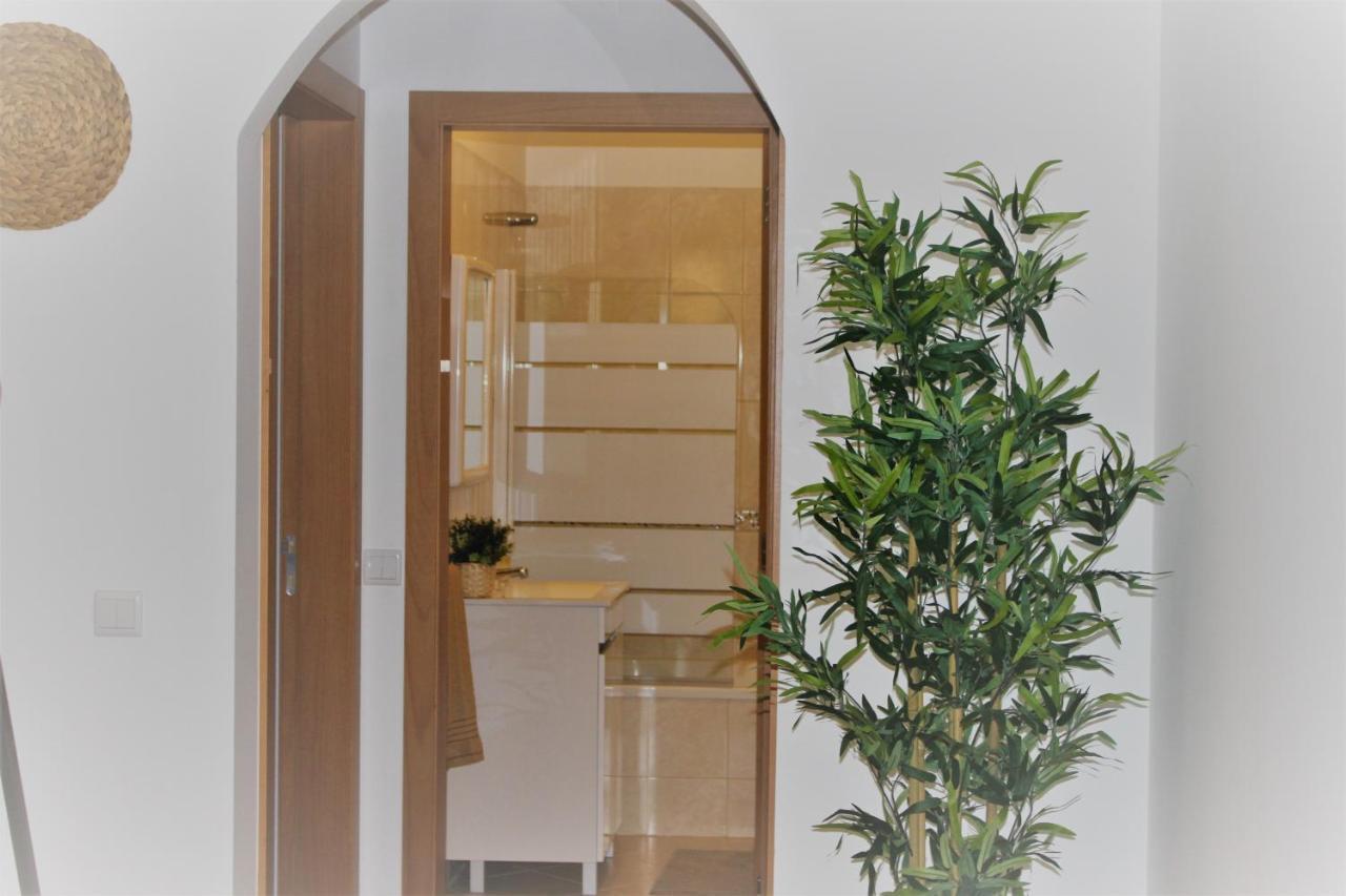 Ferienwohnung Casa Camoes, Near Airport, 4Km Faro Beach Exterior foto